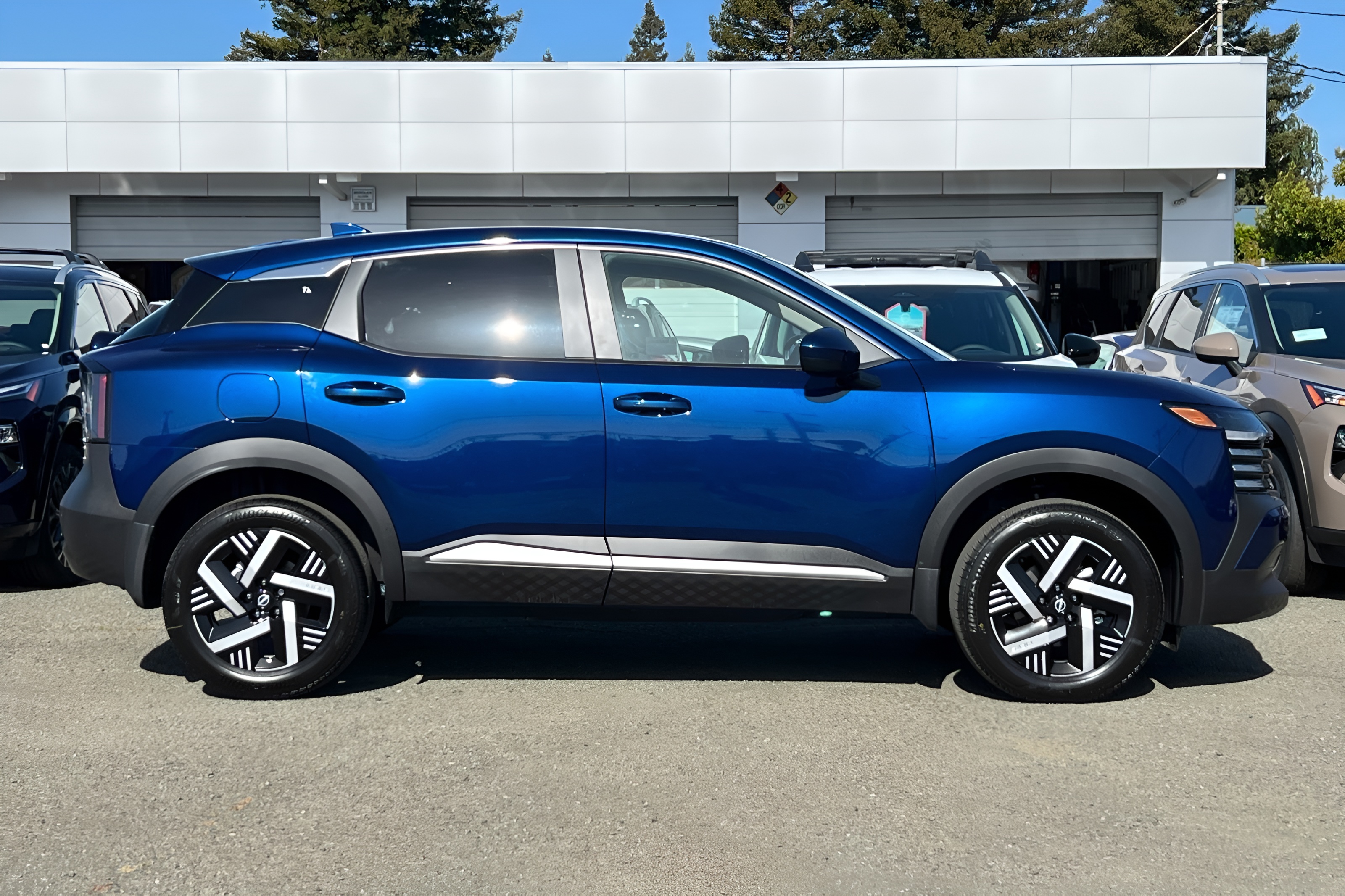Vehicle image 29 of 31