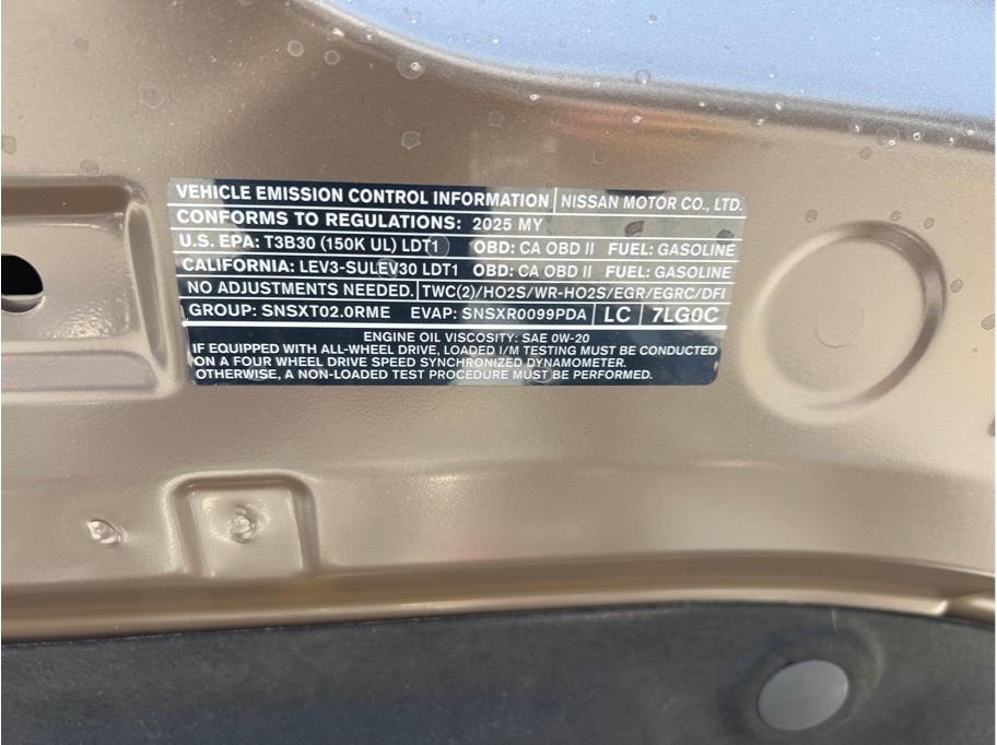 Vehicle image 19 of 22