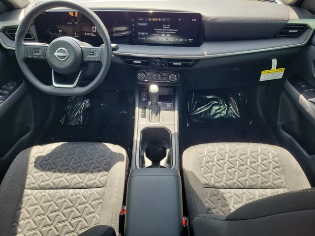 Vehicle image 10 of 30