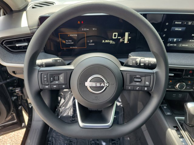 Vehicle image 24 of 30