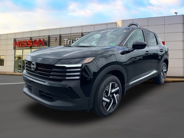 2025 Nissan Kicks SV Image 1 of 28