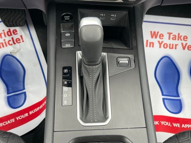 2025 Nissan Kicks SV Image 24 of 28