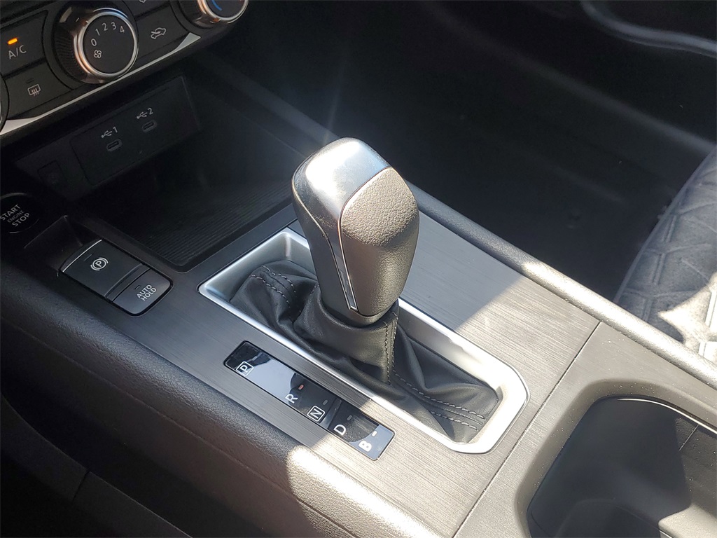 Vehicle image 11 of 11