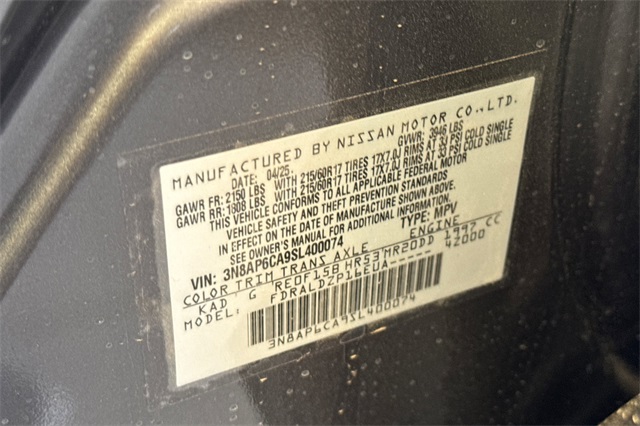 Vehicle image 33 of 34