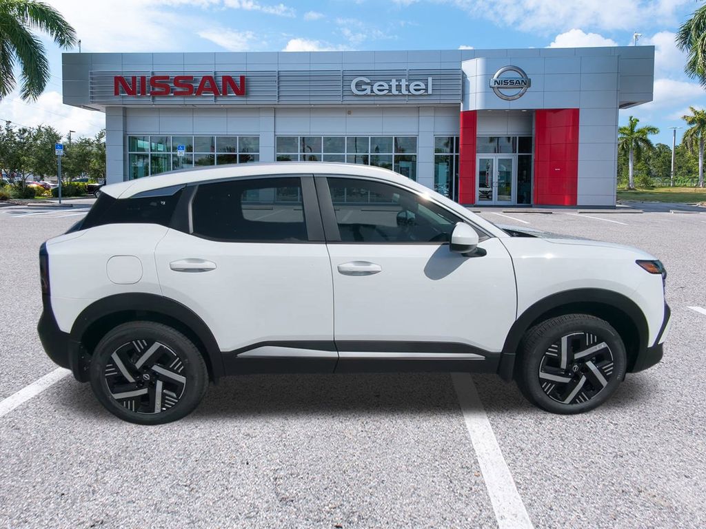 Vehicle image 5 of 31