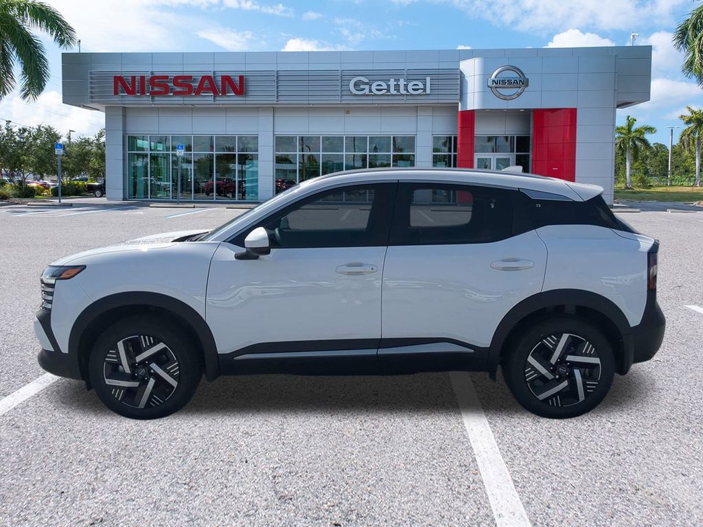 Vehicle image 9 of 31