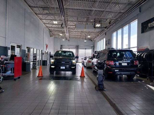 Vehicle image 49 of 69
