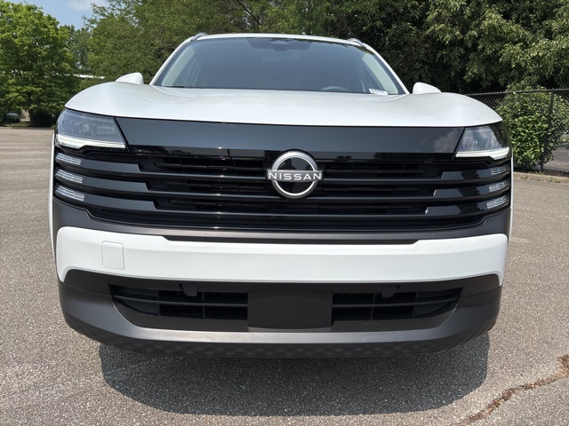 Vehicle image 10 of 69