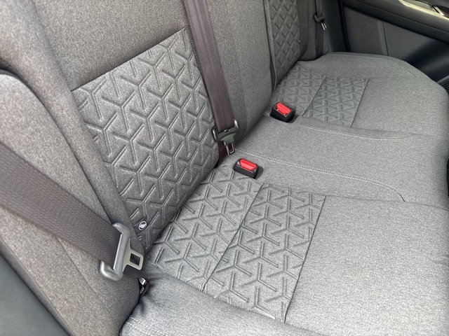 Vehicle image 26 of 69