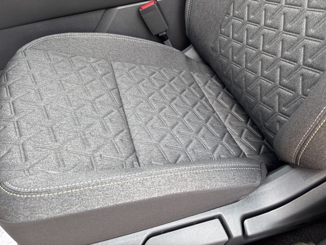 Vehicle image 20 of 69