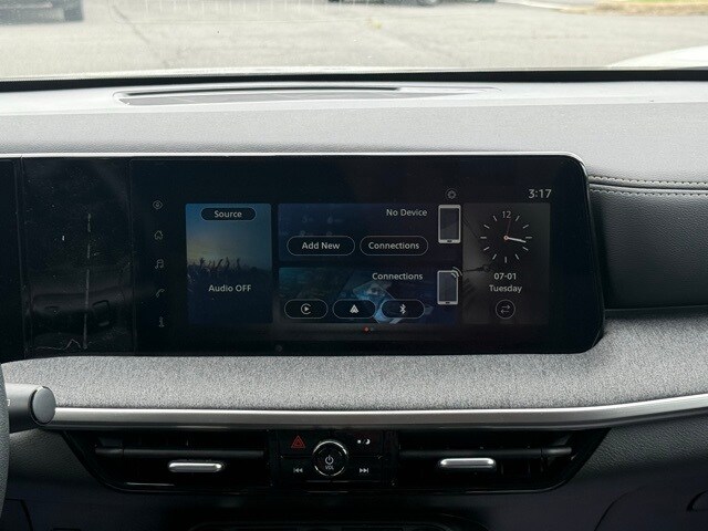 2025 Nissan Kicks SV Image 19 of 28