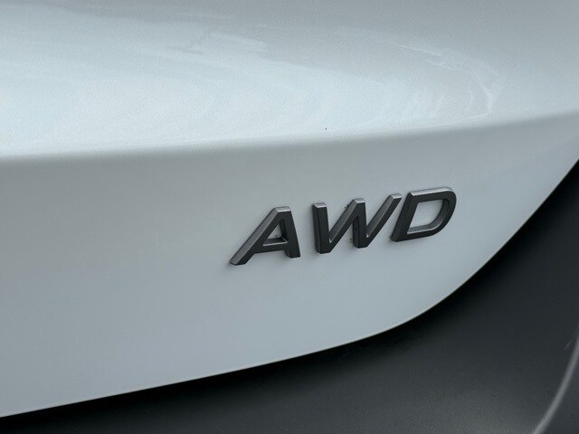 2025 Nissan Kicks SV Image 24 of 28