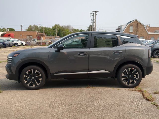 Vehicle image 4 of 15