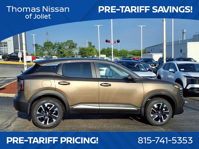 Vehicle image 4 of 25