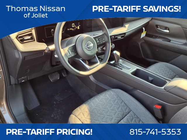Vehicle image 14 of 25