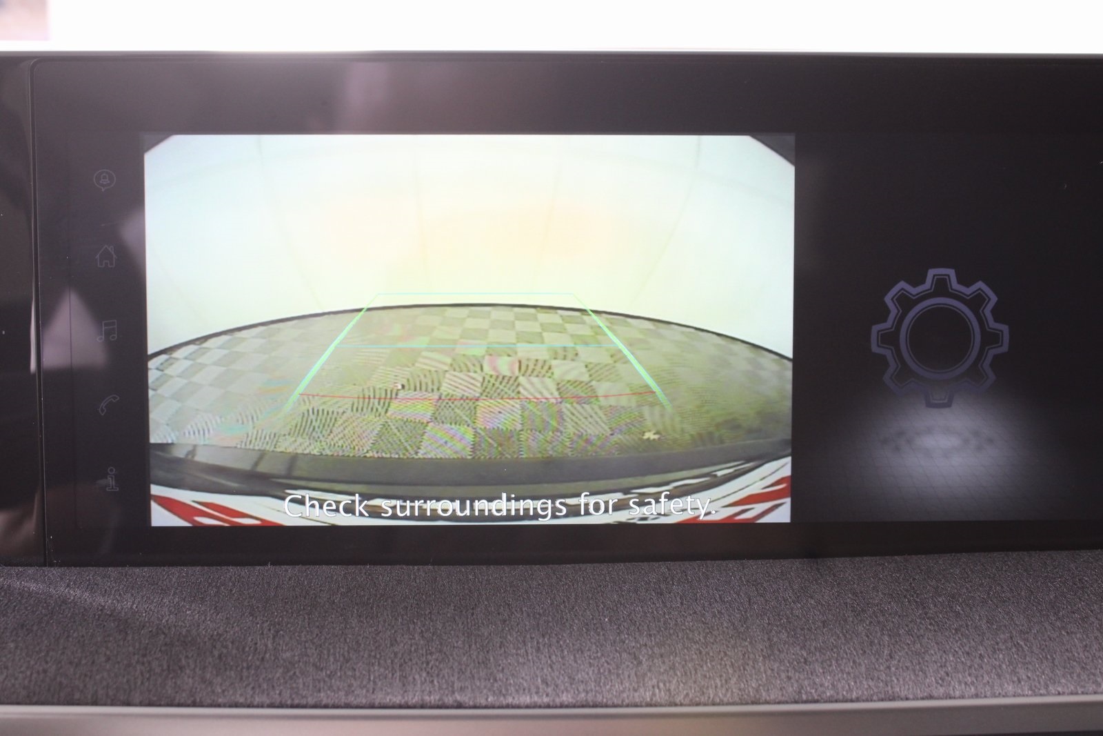 2025 Nissan Kicks SV Image 11 of 14