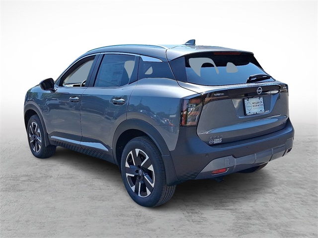 2025 Nissan Kicks SV Image 4 of 11