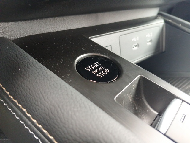 Vehicle image 39 of 69