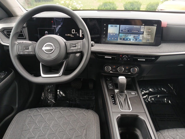 Vehicle image 31 of 69