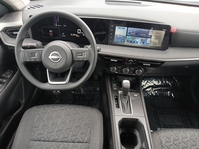 Vehicle image 30 of 69