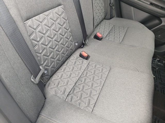 Vehicle image 25 of 69