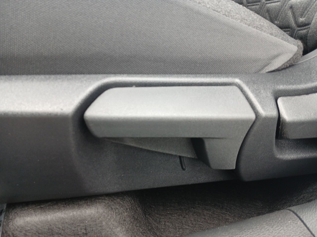 Vehicle image 20 of 69