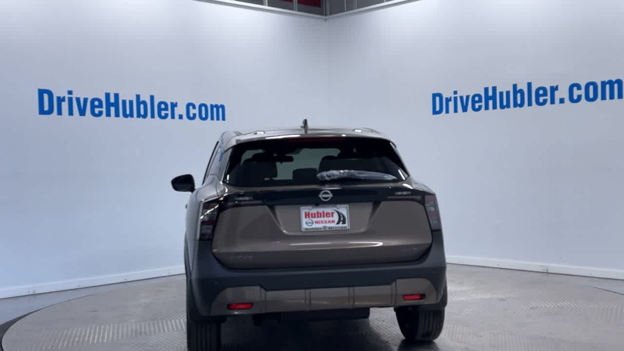 Vehicle image 9 of 42