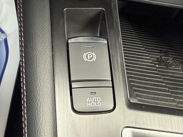 2025 Nissan Kicks SV Image 22 of 30