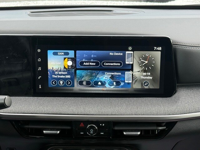 2025 Nissan Kicks SV Image 18 of 30