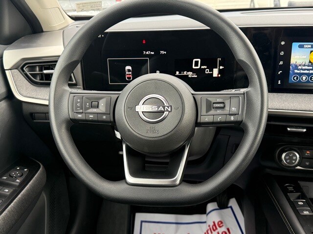 2025 Nissan Kicks SV Image 23 of 30