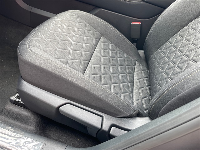 Vehicle image 19 of 29