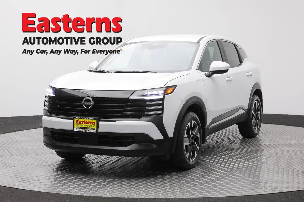 2025 Nissan Kicks SV Image 1 of 65