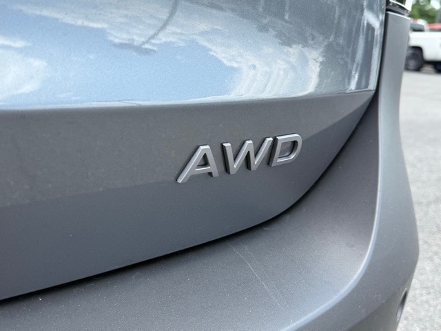 2025 Nissan Kicks SV Image 27 of 29