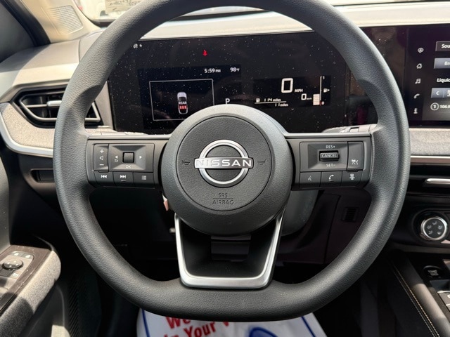 2025 Nissan Kicks SV Image 19 of 29