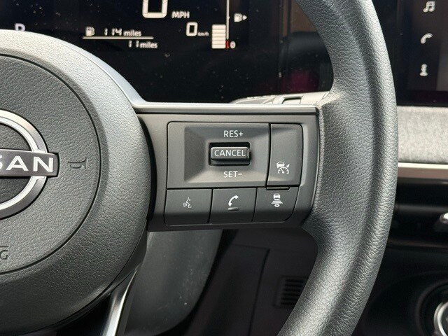 2025 Nissan Kicks SV Image 29 of 29