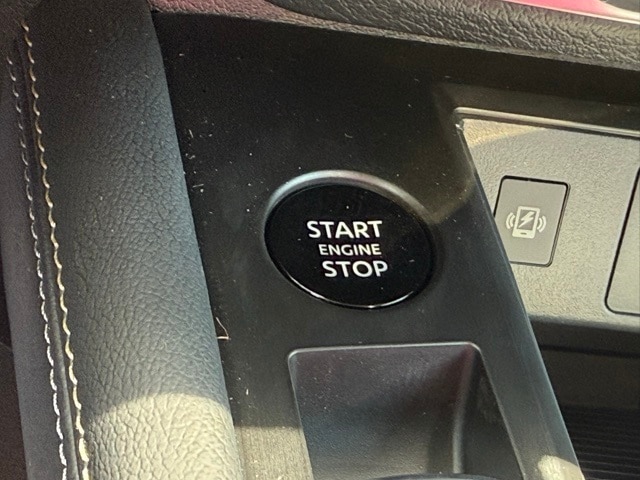 2025 Nissan Kicks SV Image 28 of 29