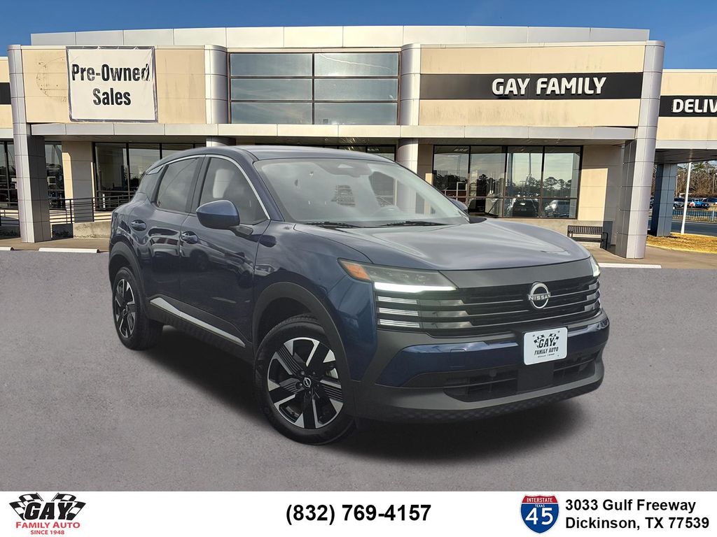 2025 Nissan Kicks SV Image 1 of 20