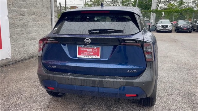 Vehicle image 26 of 27