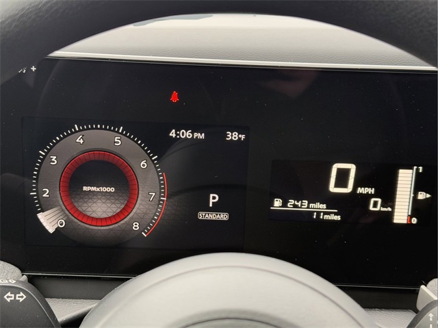 2025 Nissan Kicks SV Image 14 of 31