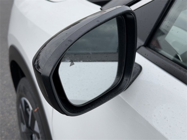 2025 Nissan Kicks SV Image 31 of 31