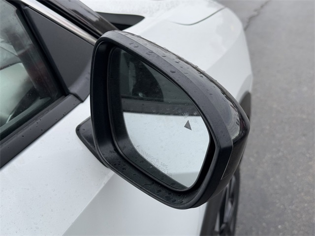 2025 Nissan Kicks SV Image 30 of 31