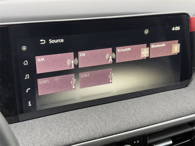 2025 Nissan Kicks SV Image 18 of 31