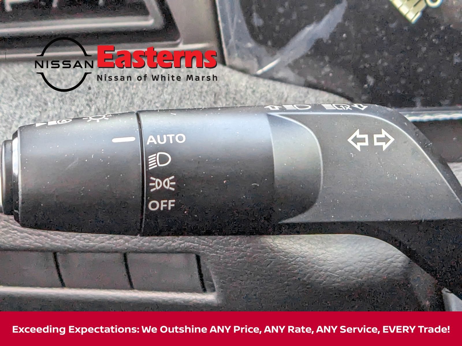 Vehicle image 29 of 33