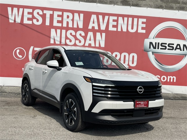 Vehicle image 4 of 26