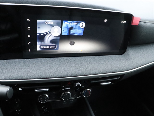 Vehicle image 15 of 26