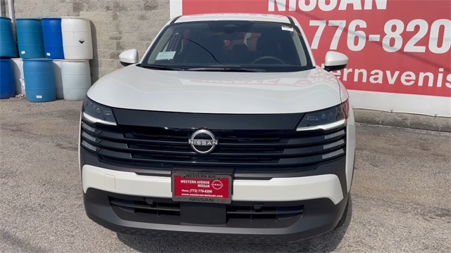 Vehicle image 22 of 26
