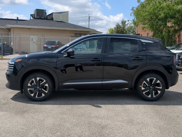 Vehicle image 4 of 15