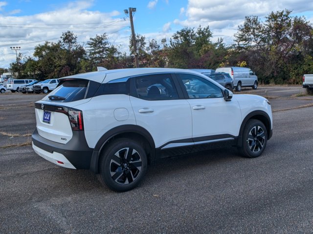 Vehicle image 5 of 27