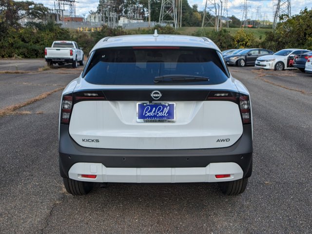Vehicle image 6 of 27