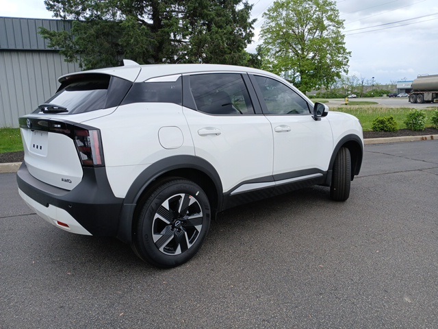 Vehicle image 6 of 69